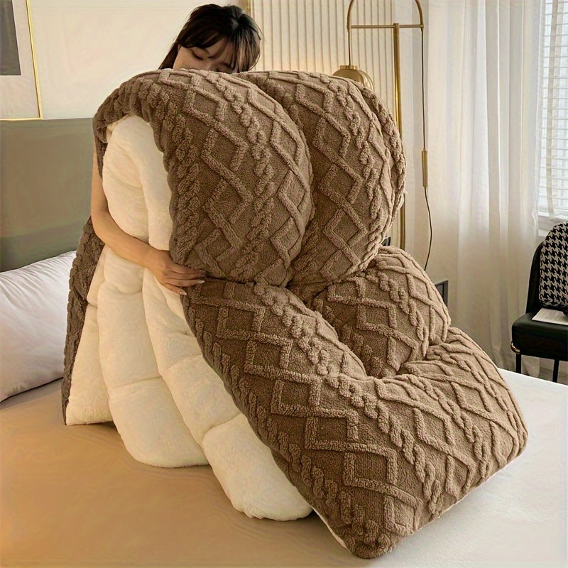 Soft & Thick Luxury Taf Fleece Quilt | All Season Warm Machine