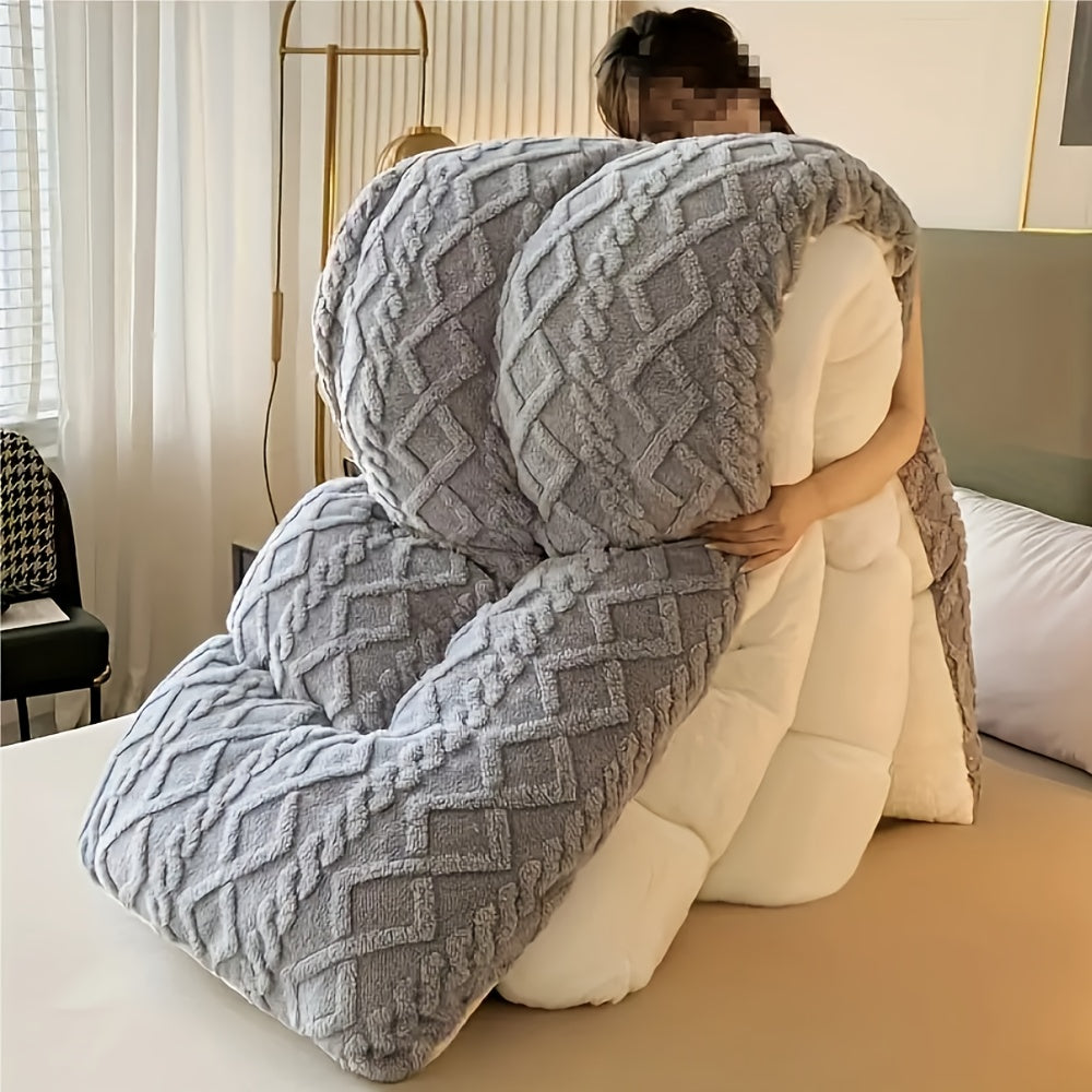 Soft Thick And Warm Taffeta Comforter Luxurious For All Seasons Machine Washable