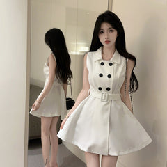 Waist-cinched Sleeveless Lapel-collar Trench-style Dress