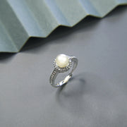 Simple Chic Ring