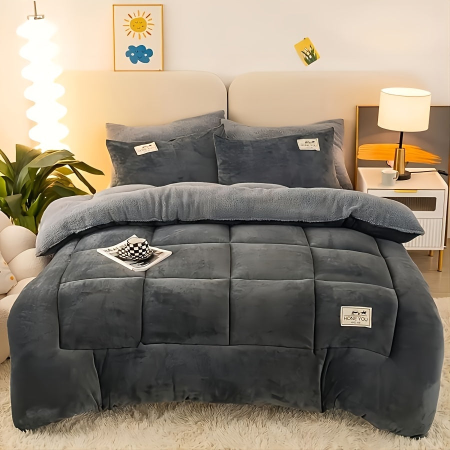 Contemporary Thick Velvet Quilt Machine Washable With Filling And Cover For Bed