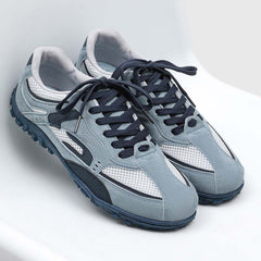 Trendy Low Top Sneakers