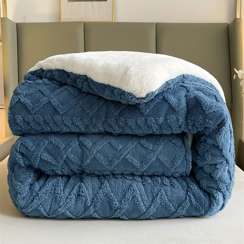 Contemporary Knitted Quilted Taffeta Blanket With Stripes All Season Machine Washable ㎡