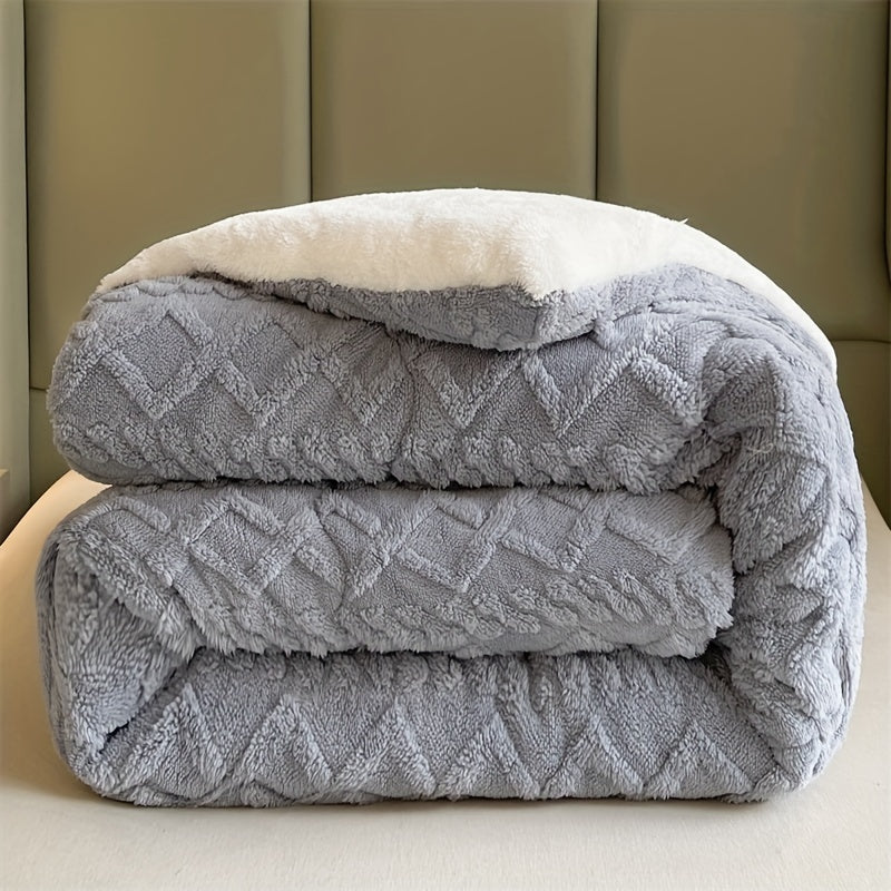 Contemporary Knitted Quilted Taffeta Blanket With Stripes All Season Machine Washable ㎡