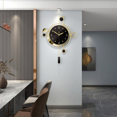 Nordic Light Luxury Wall-Mounted Minimalist Clock