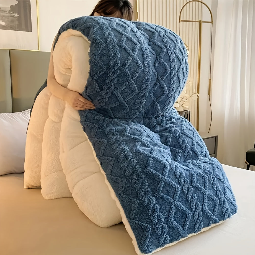 Soft Thick And Warm Taffeta Comforter Luxurious For All Seasons Machine Washable