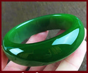 Elegant Jade Bangle