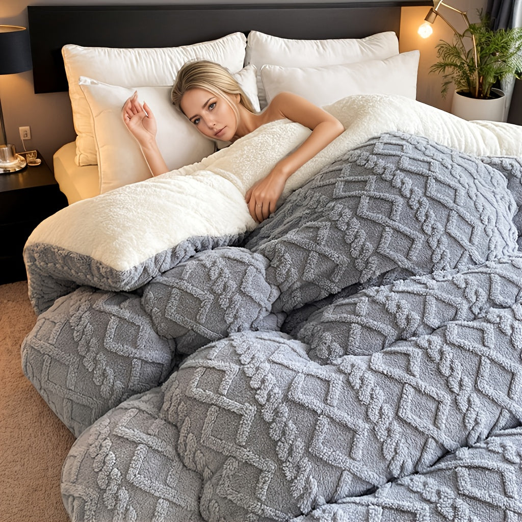 Winter Velvet Thick Quilt: A Warm Soft And Comfortable Blanket Suitable For
