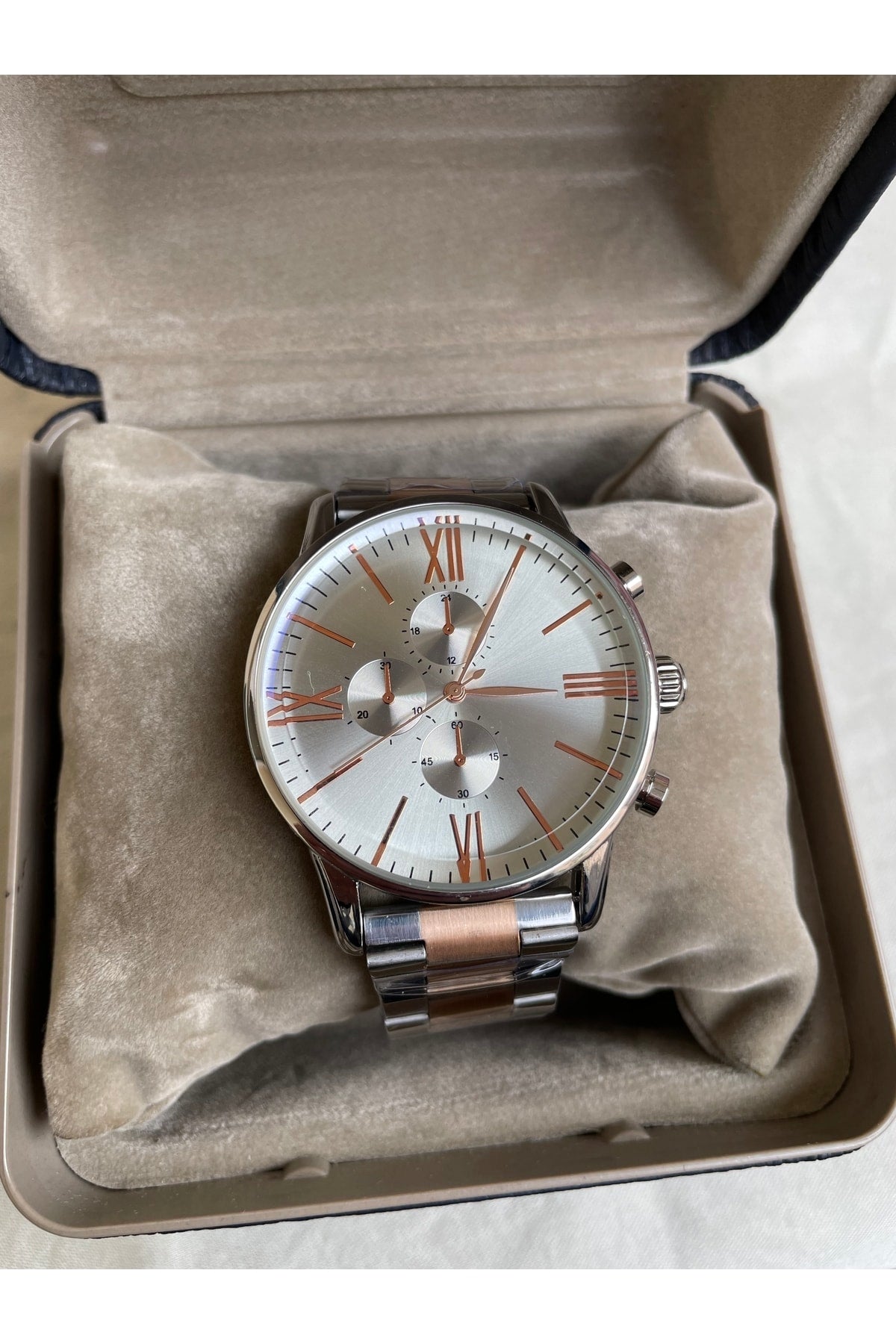 Silberne, roségoldfarbene Unisex-Premium-Armbanduhr