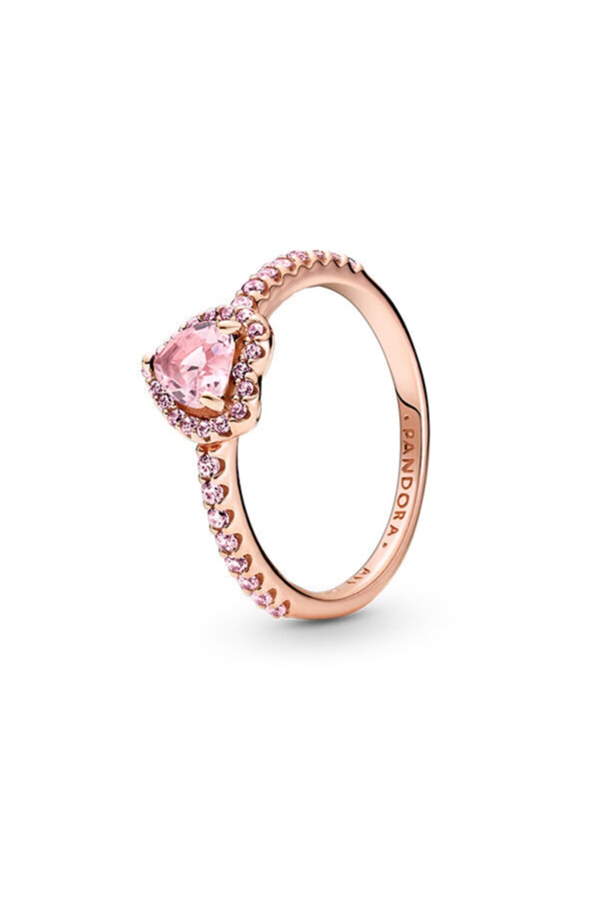 Glitzernder Ring mit hohem Herzstein
