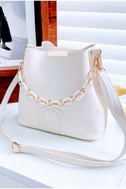 Damen-Hand-, Arm- und Schultertasche aus weichem Leder mit 3 Fächern und Kette