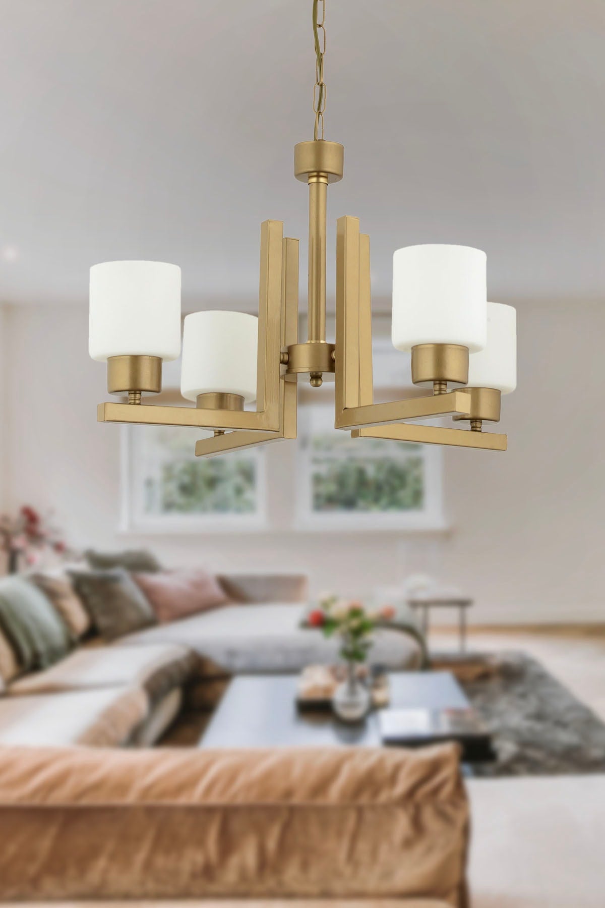 Torqu Kronleuchter, 4-teilig, antik, weiß lackiert, Glas, modern, für junges Zimmer, Schlafzimmer, Wohnzimmer