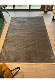 Gold and gray baklava patterned woven carpet 7mm pile stain resistant