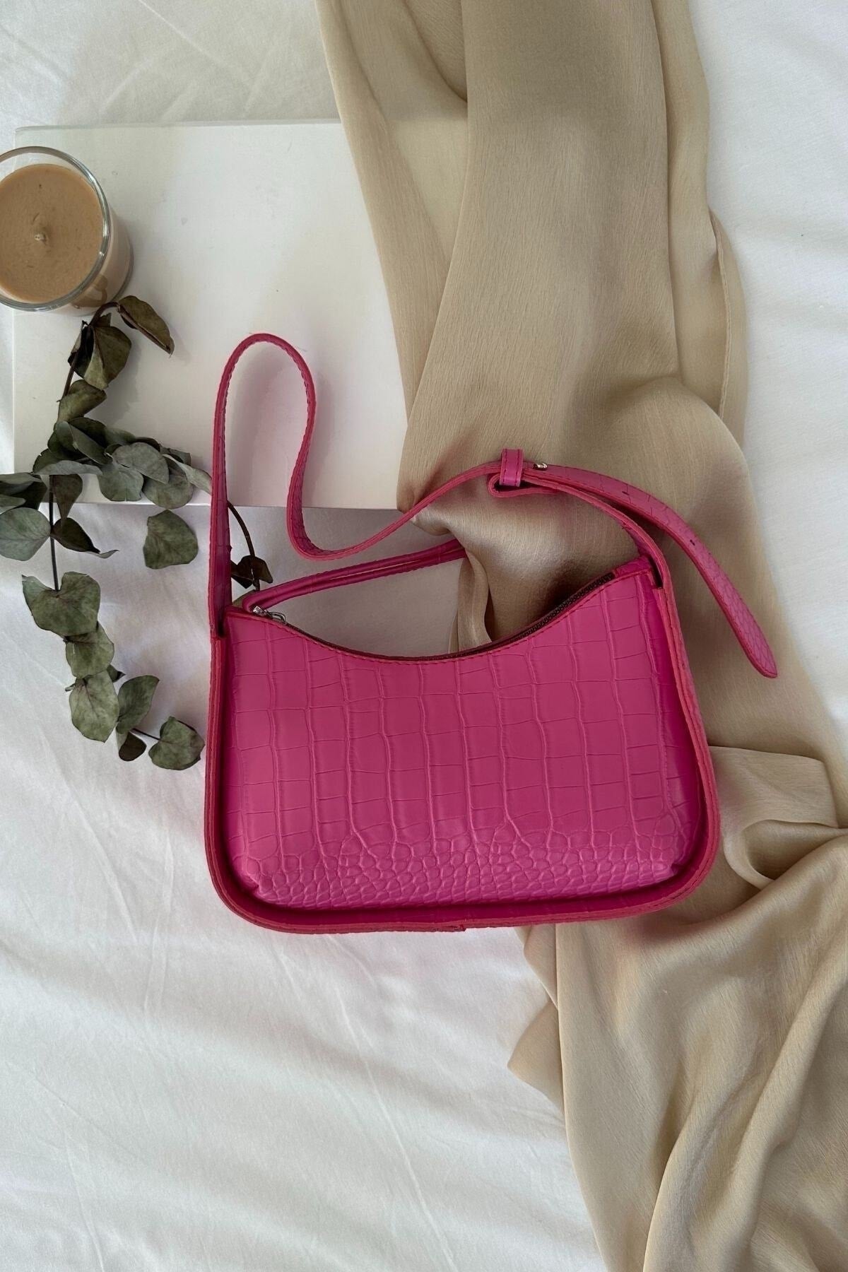 Ceyon Moda Damen Baguette-Tasche Akm-2 mit Krokodilmuster in Fuchsia