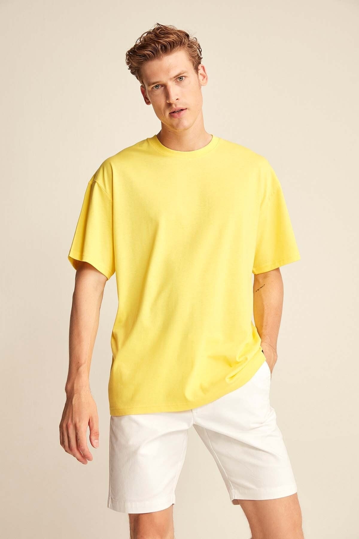 Jett Oversize Chick Gelbes T-Shirt