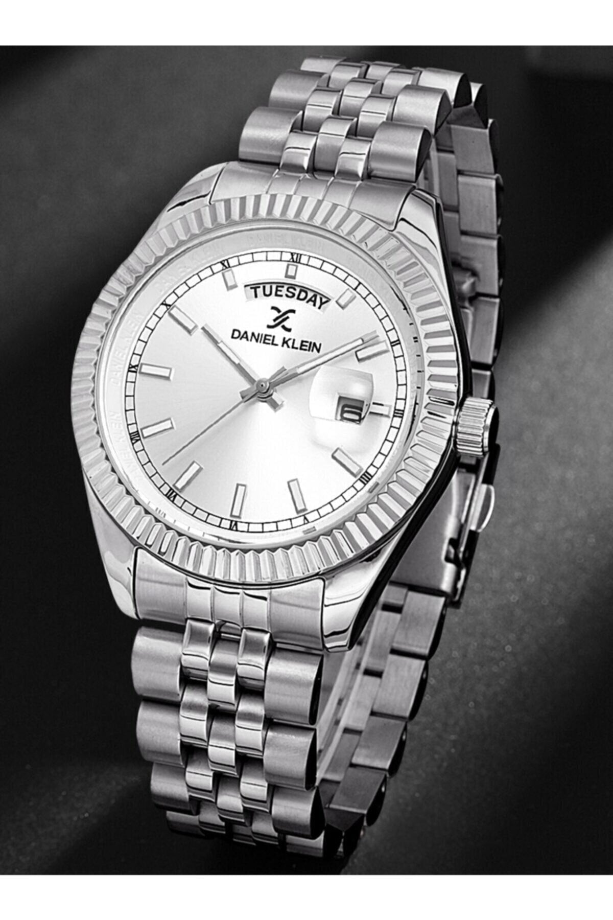 Herrenarmbanduhr der neuen Saison