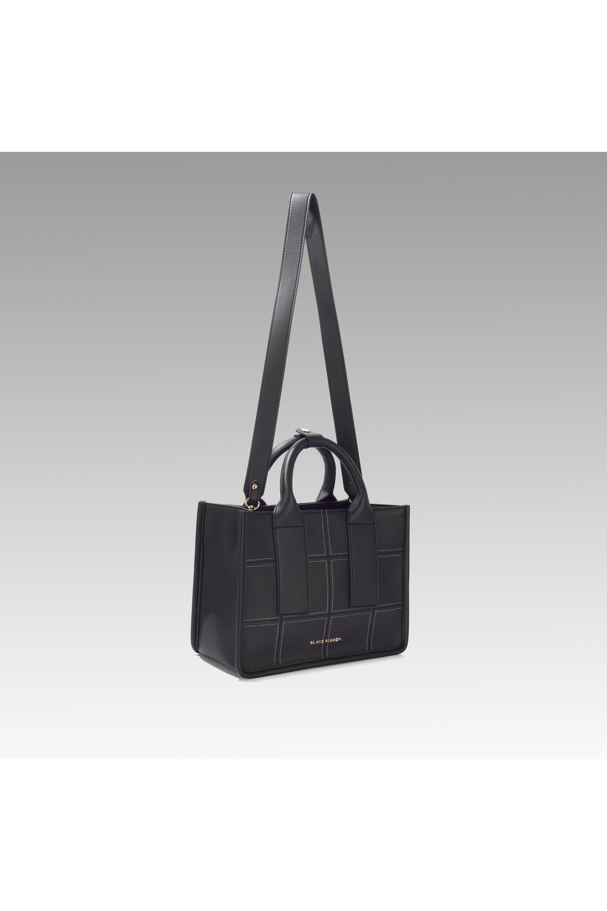 Schwarze bestickte Umhängetasche