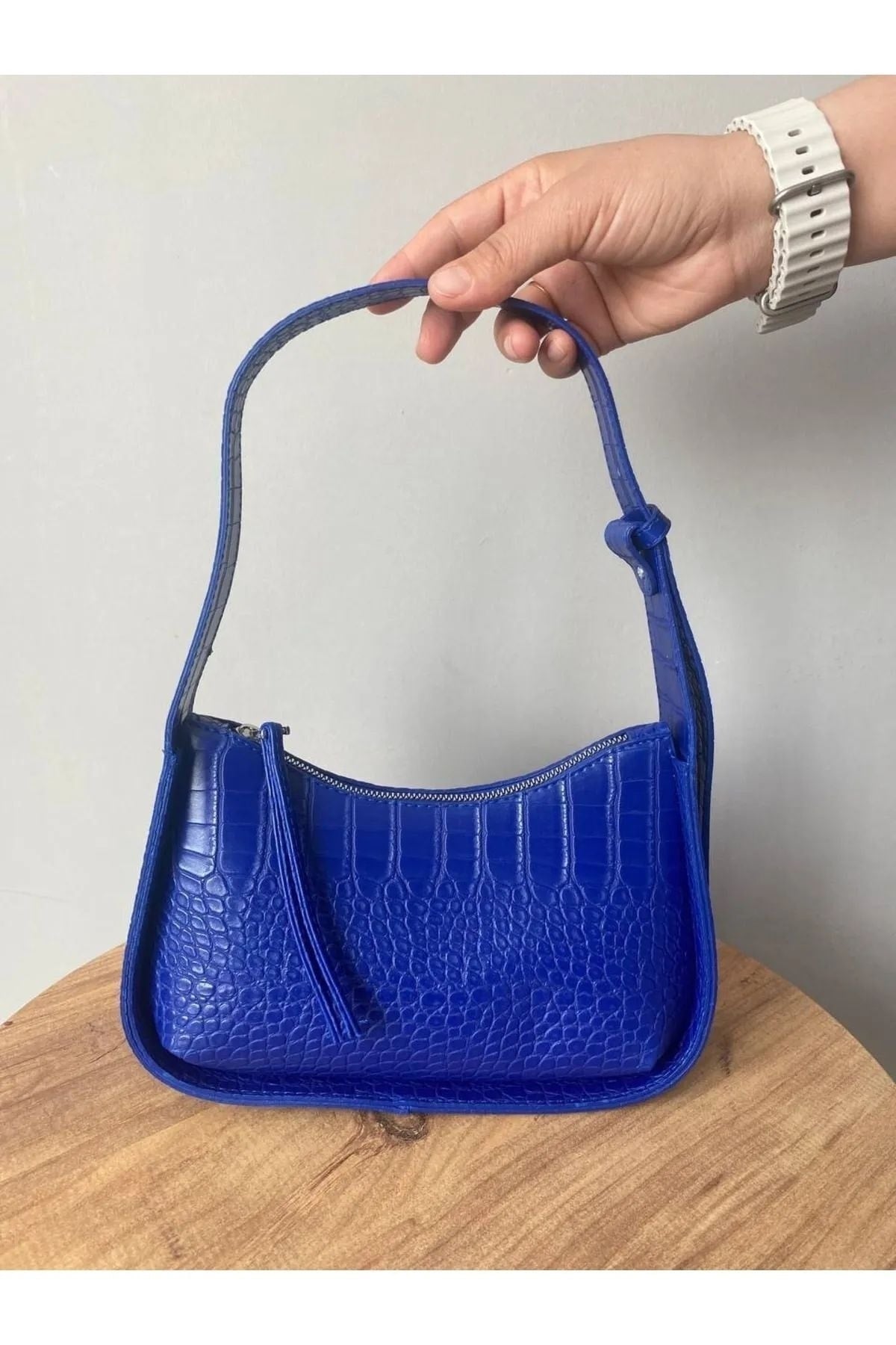 Sax Blue Damen Baguette-Tasche mit Krokodilmuster
