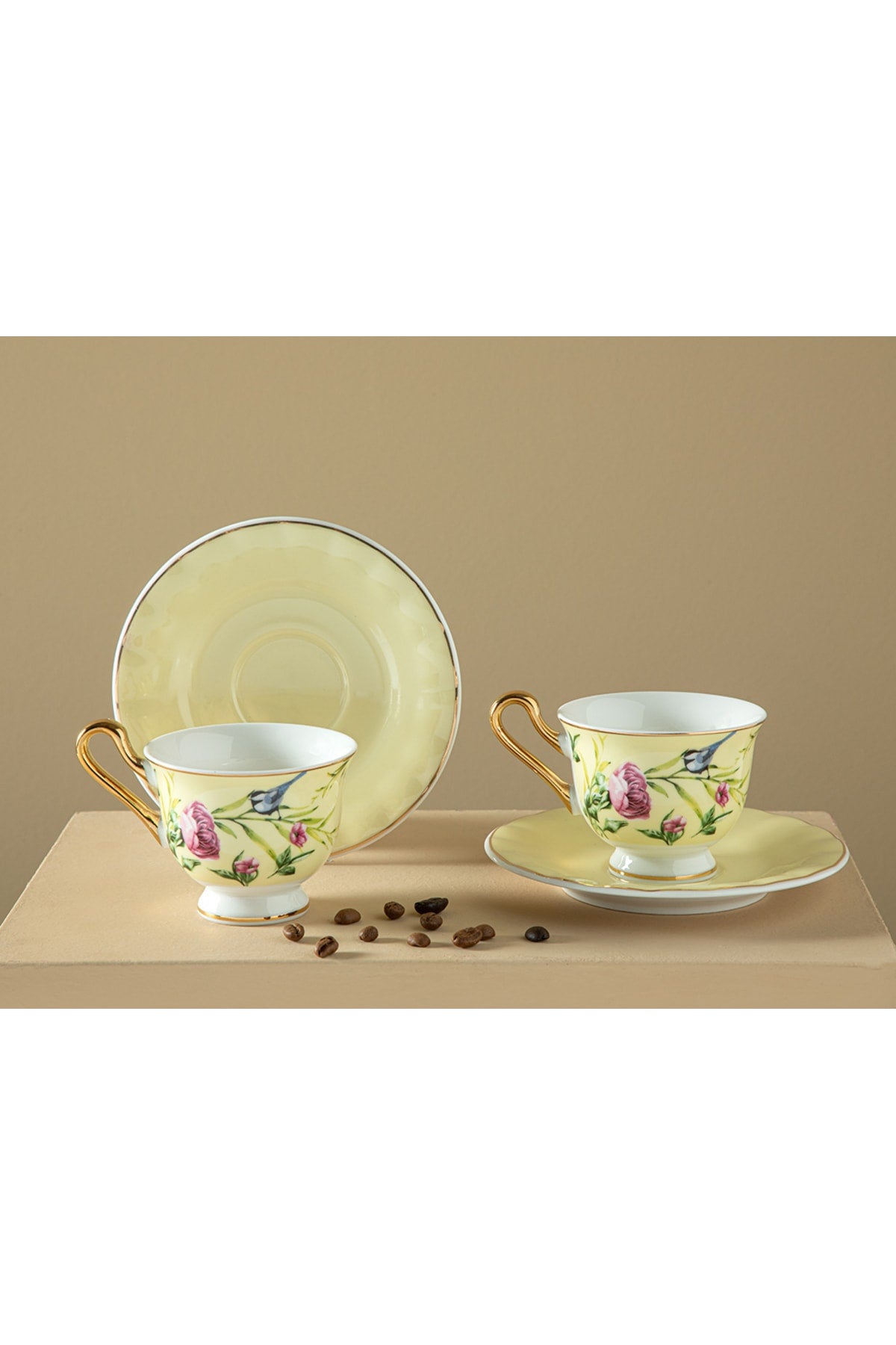 Vanilla New Bone China 4-teiliges Kaffeetassen-Set, 2 Stück, 90 ml, Hellgelb