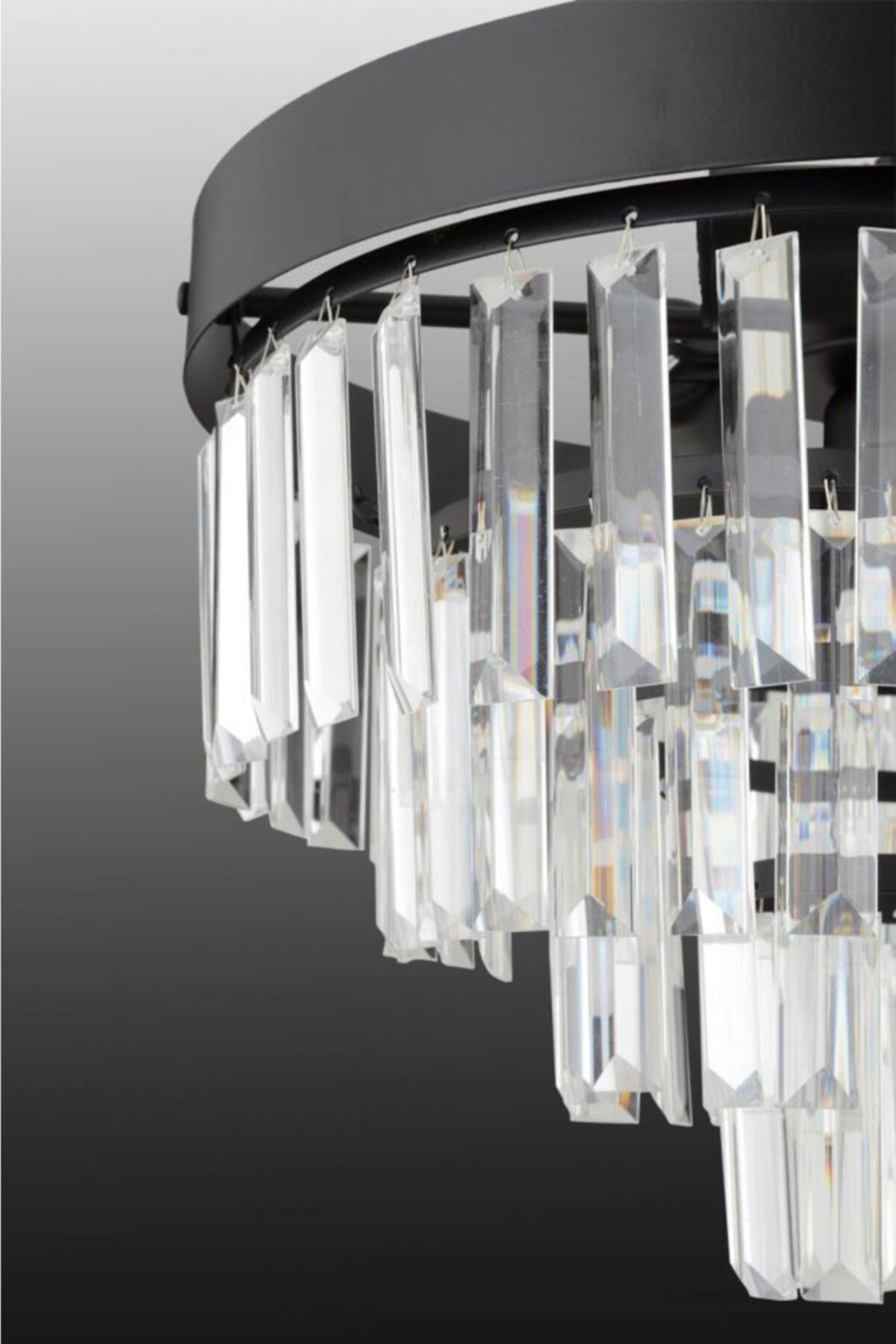 ثريا ليندا الفاخرة المصنوعة من حجر الكريستال الأسود مقاس 40 قدمًا