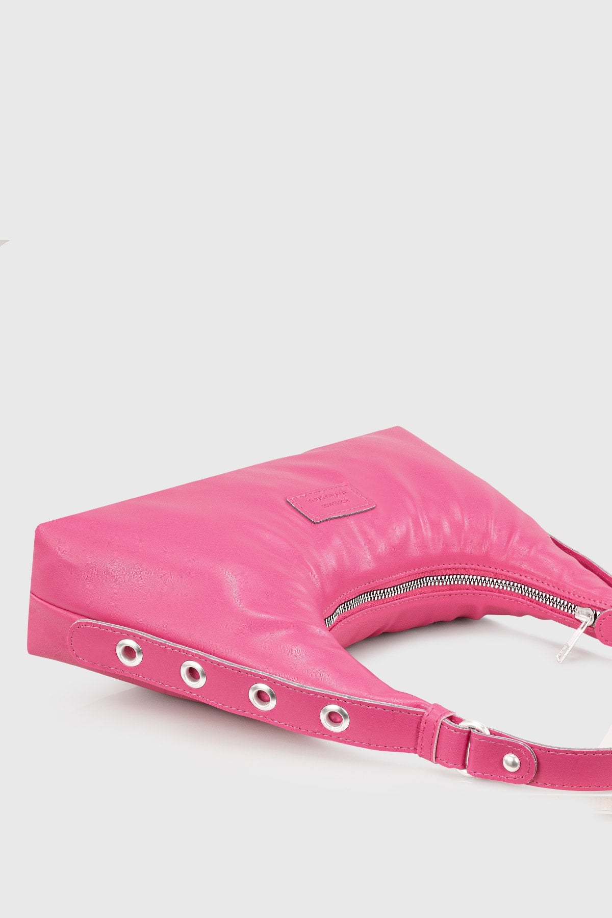 Damen Baguette-Tasche 205 in Zartrosa