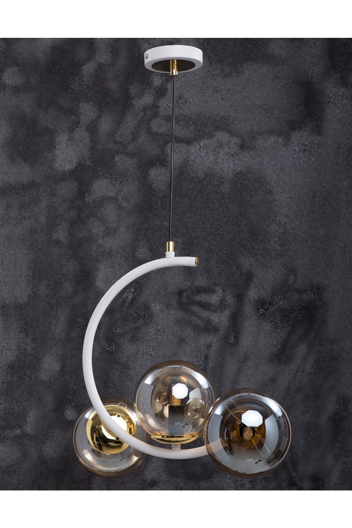 Sesa Weißer Kronleuchter mit 3 Honiglampen