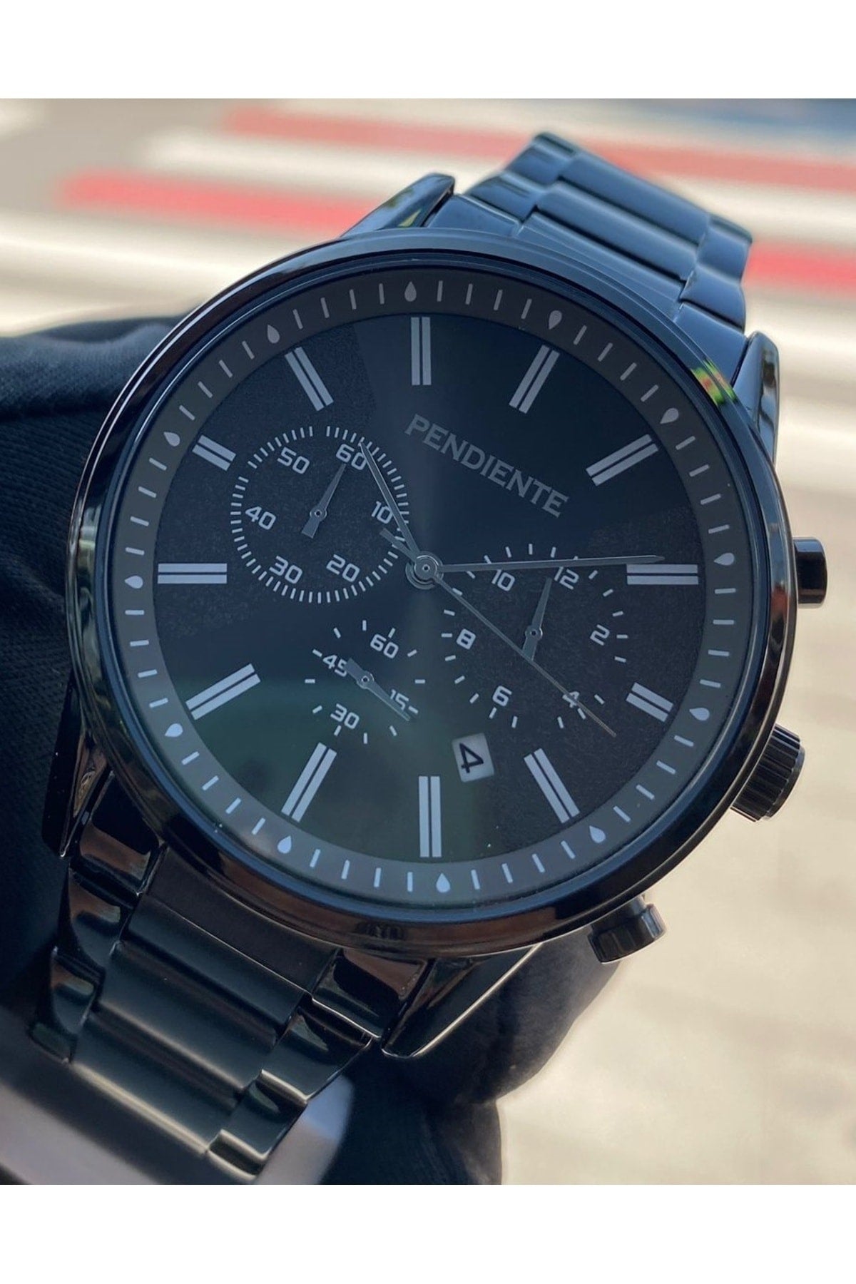 Schwarze Herrenarmbanduhr 3 ATM wasserdicht Edelstahl Maschine garantiert