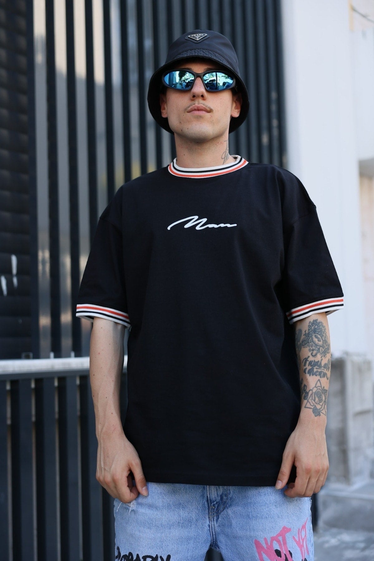 Men'S New Season Oversize Man Hand Written Pattern Collar Detailed Summer T-Shirt