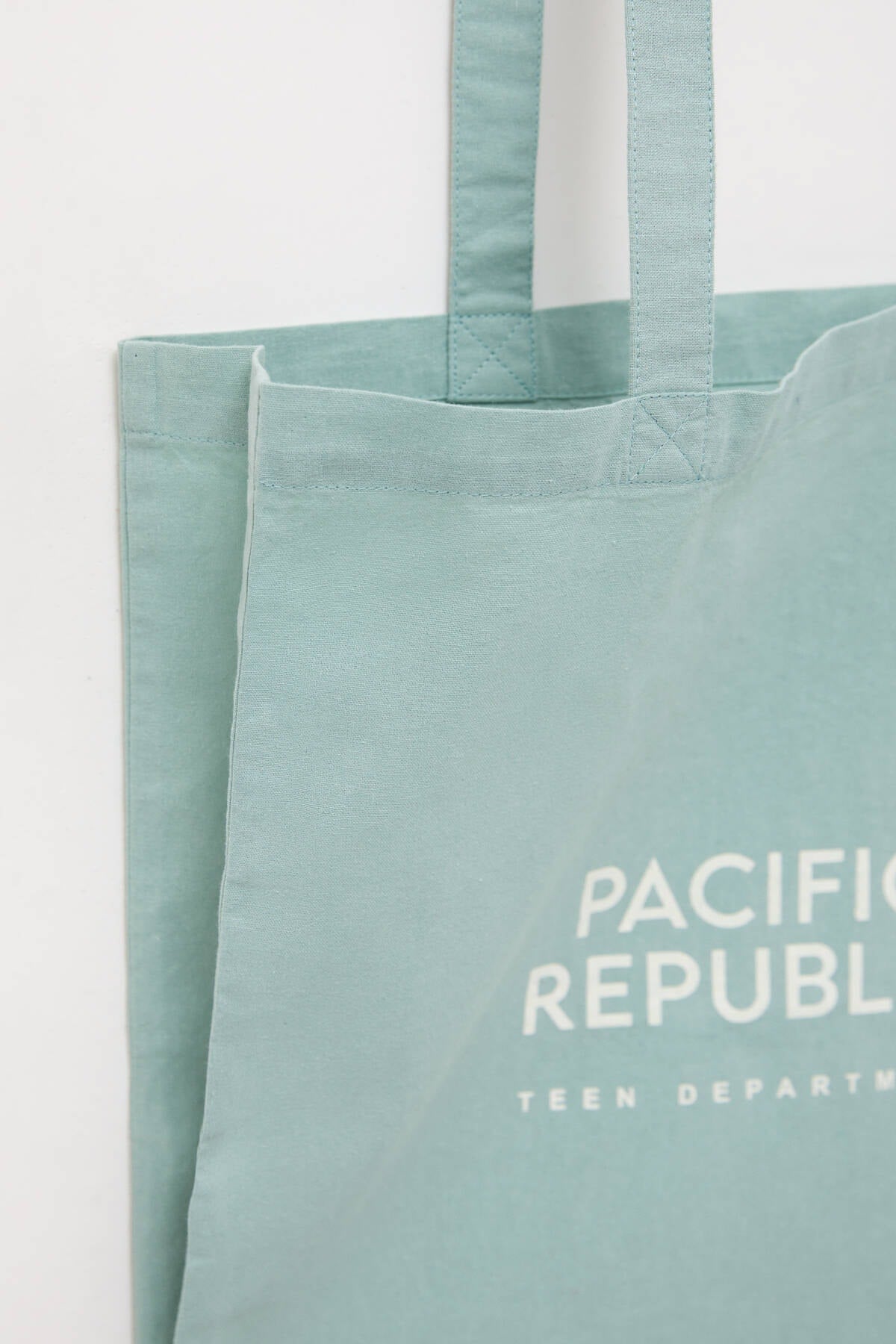 Pacific Republic Logo Stofftasche