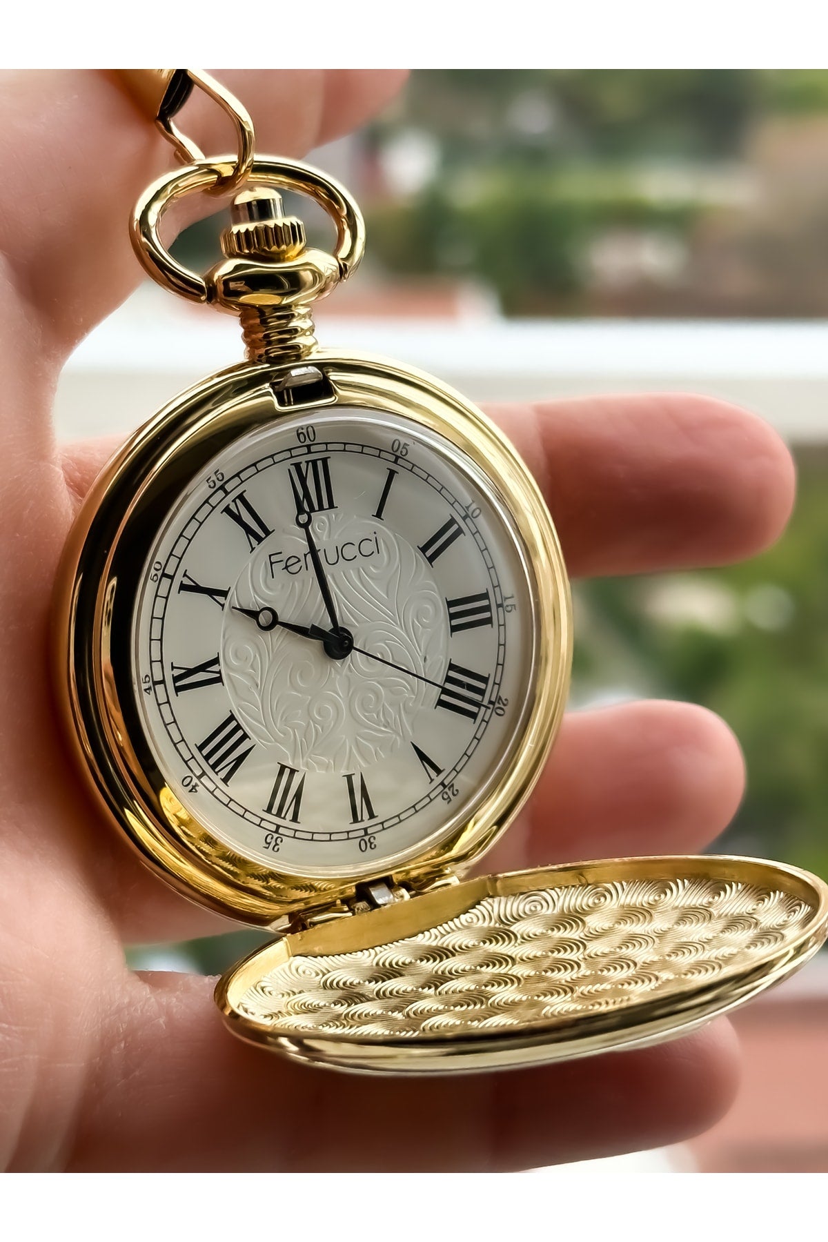 Luxuriöses Retro-Eisenbahnmodell mit römischen Ziffern, Taschenuhr + Rosenkranz und Armband-Set