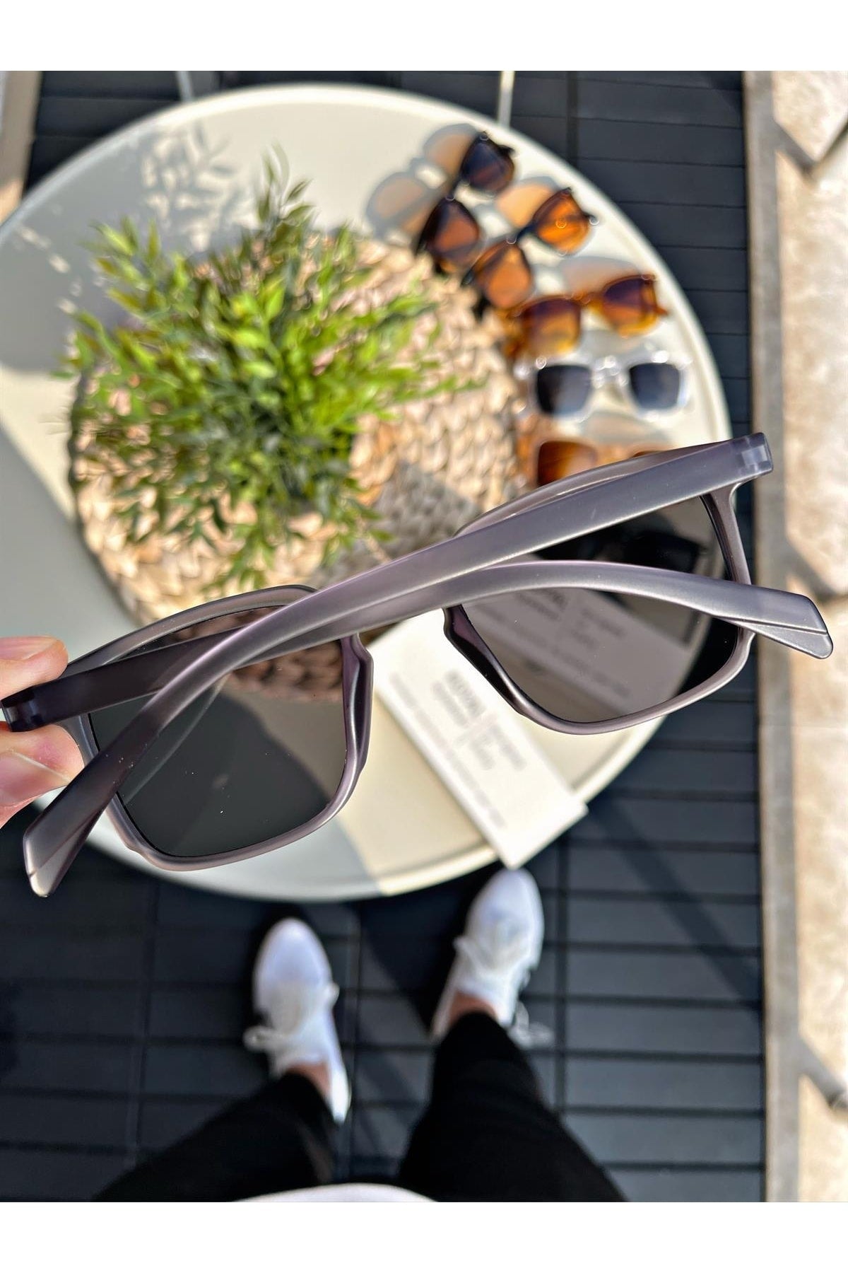 Sonnenbrille Damen & Herren UV400 Glas CE Zertifiziert Transparent Grau Lorraınew