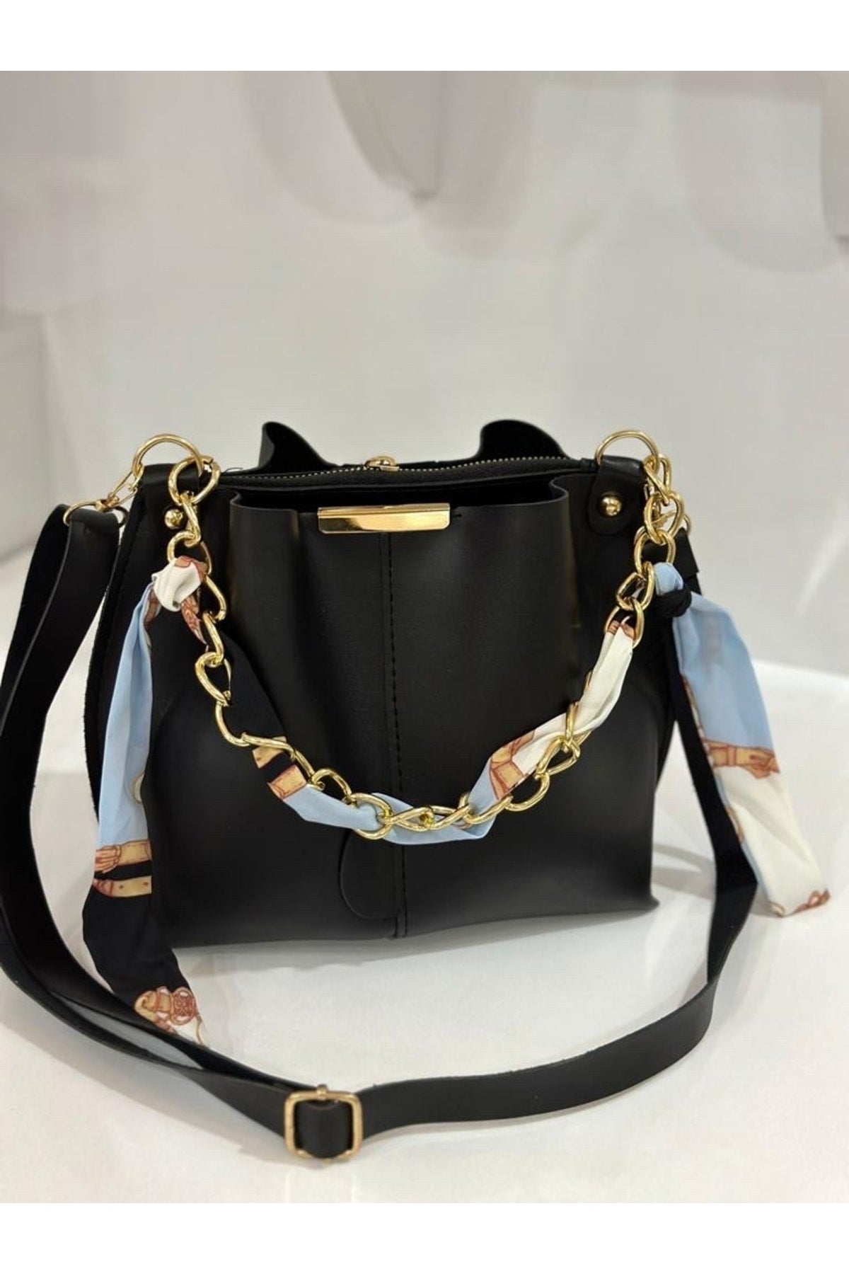 Damen Schal Kette Accessoire Weiche Ledertasche Schwarz.