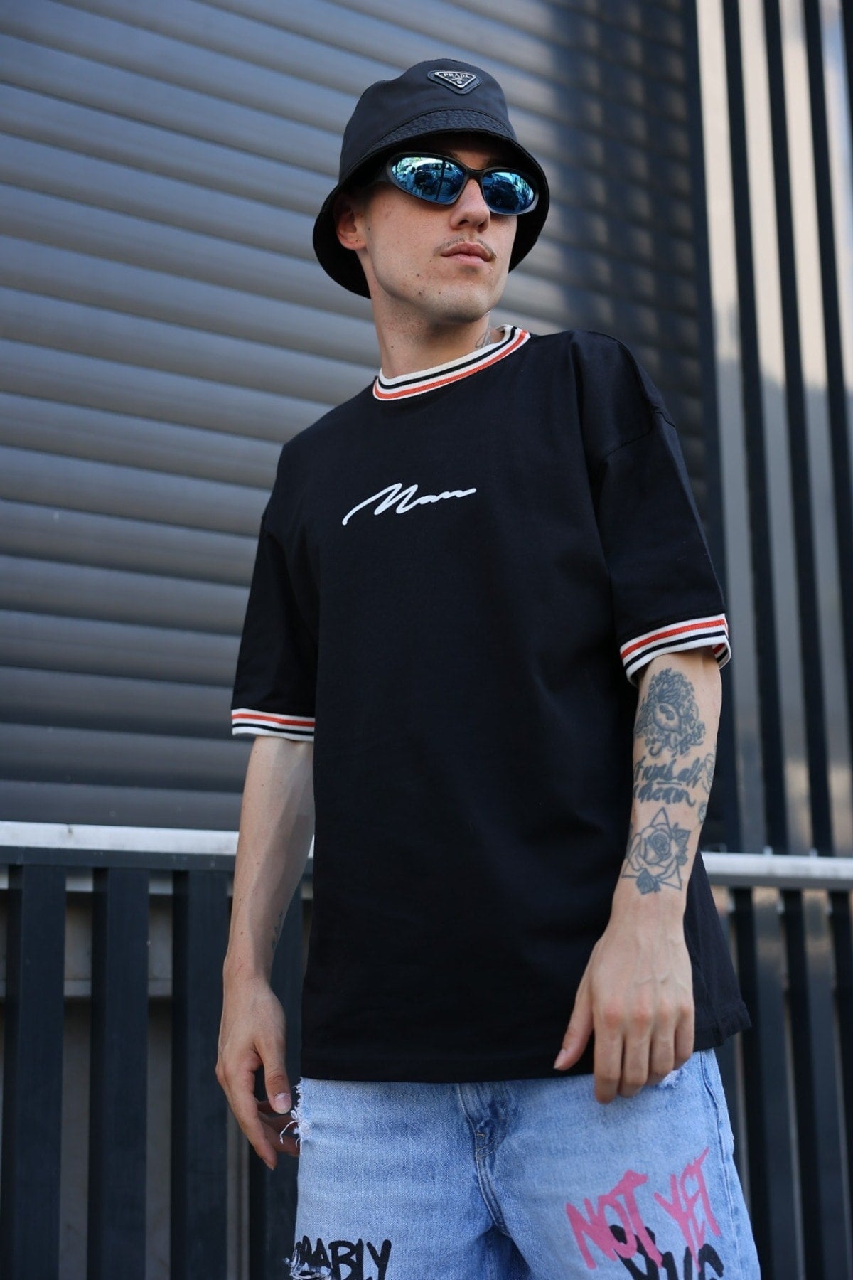 Men'S New Season Oversize Man Hand Written Pattern Collar Detailed Summer T-Shirt