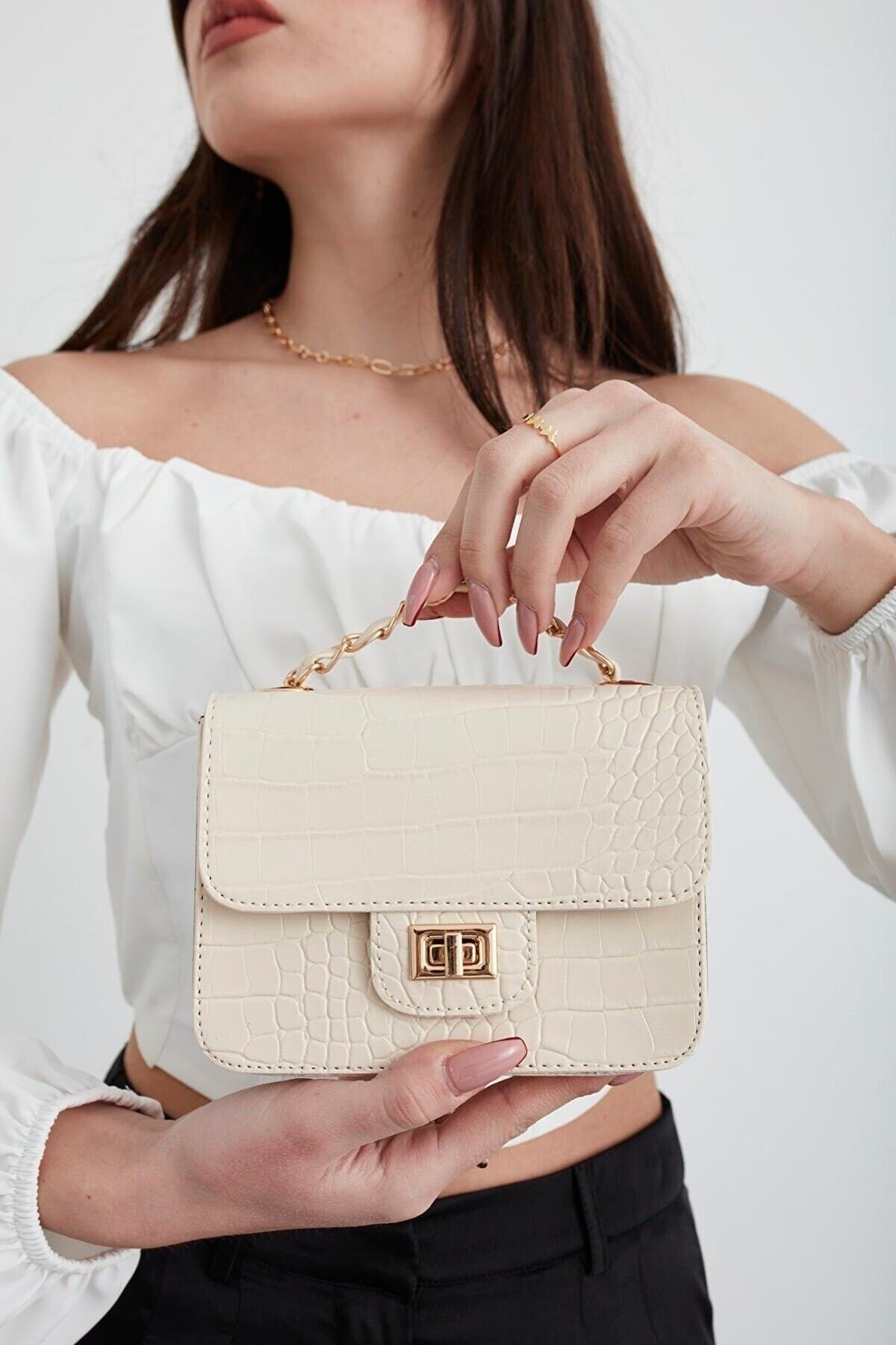 Cream Women'S Crocodile Patterned Mini Shoulder Bag