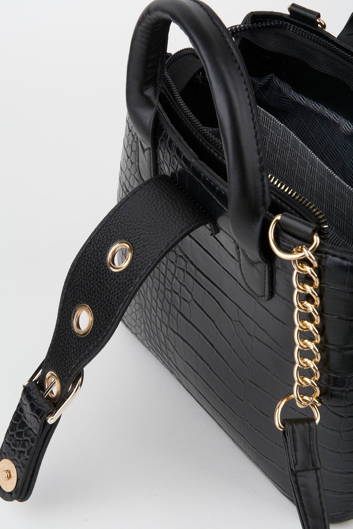 Damen-Hand- und Schultertasche aus schwarzem Kunstleder mit Kroko-Muster und Druckknöpfen