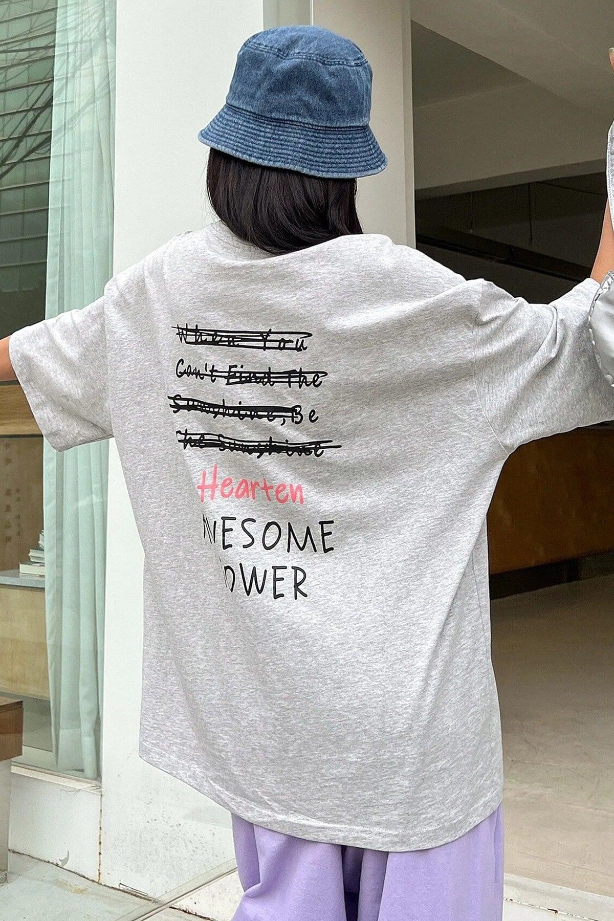 Unisex Aweasome Gray Oversize Back Printed T-shirt Tee - Swordslife