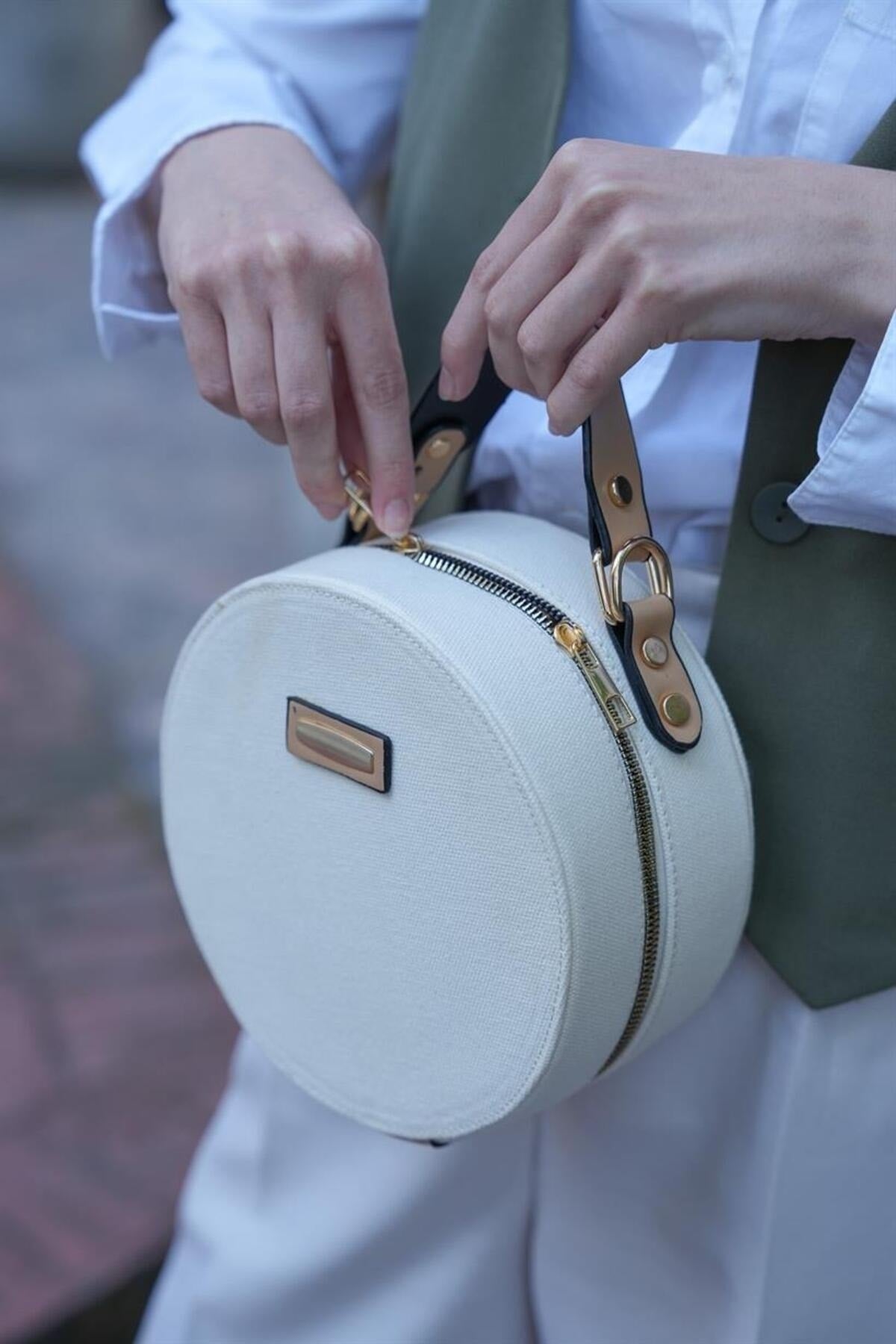 Canvas - Creme Camel Damen Runde Umhängetasche