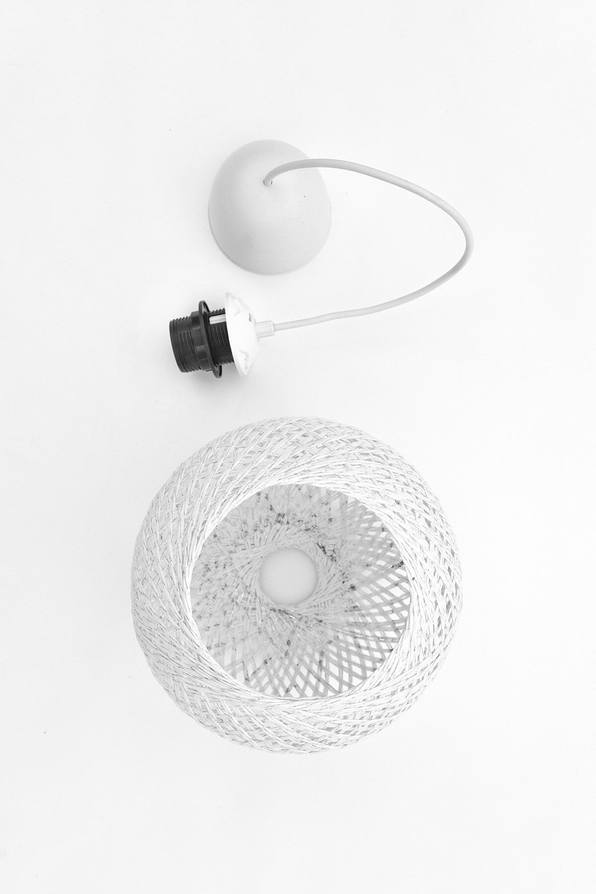 Balle White Pendant Lamp Ball Chandelier (White Hanger Set)