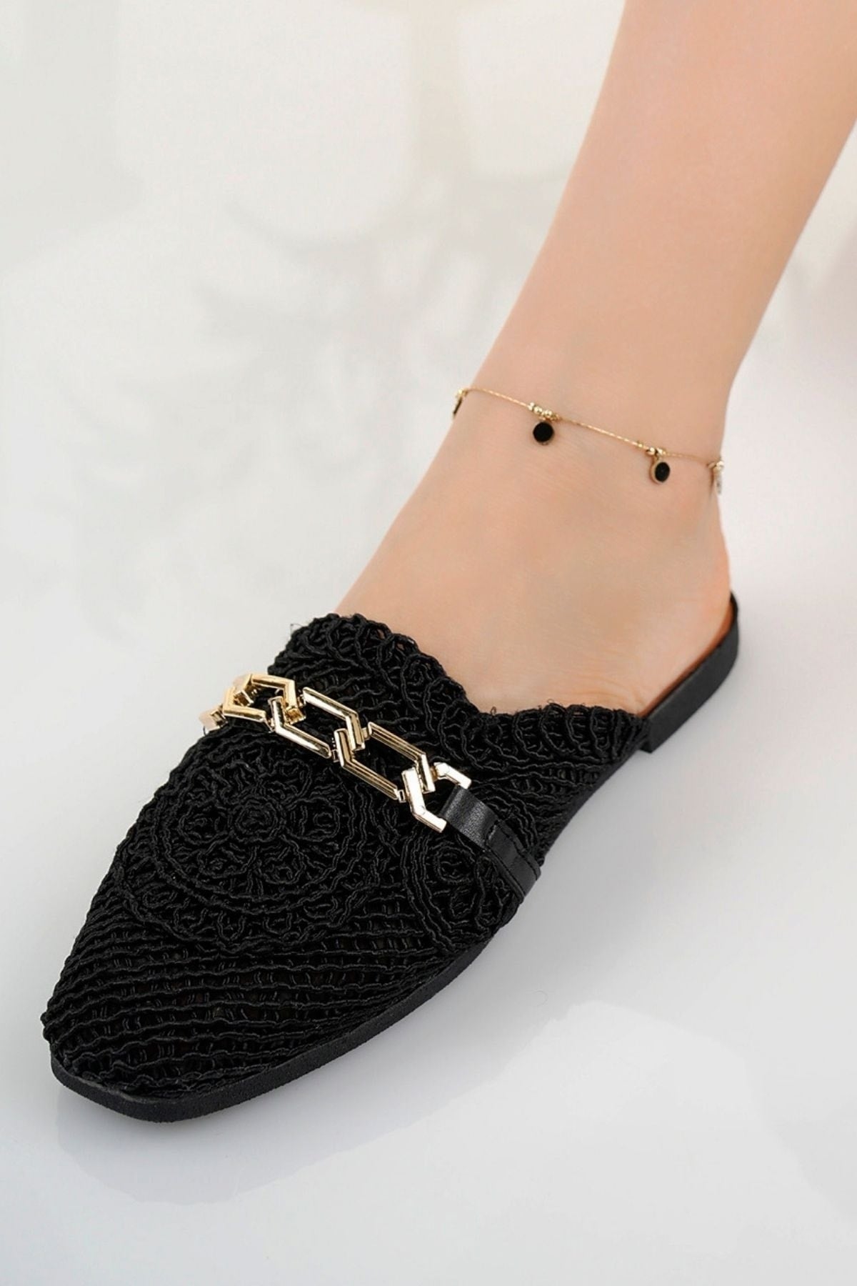 Women's Closed Front Straw Slippers Black Lace Knitted Chain Dowry Daily Slippers