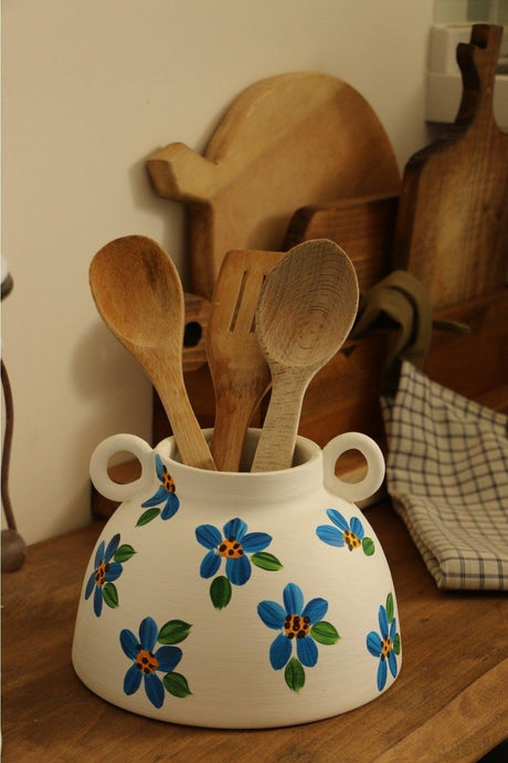 Handmade Blue Daisy Patterned Decorative Handled Ceramic Vase & Ceramic Cutlery - Swordslife