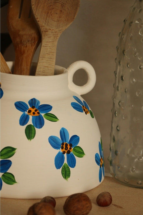 Handmade Blue Daisy Patterned Decorative Handled Ceramic Vase & Ceramic Cutlery - Swordslife