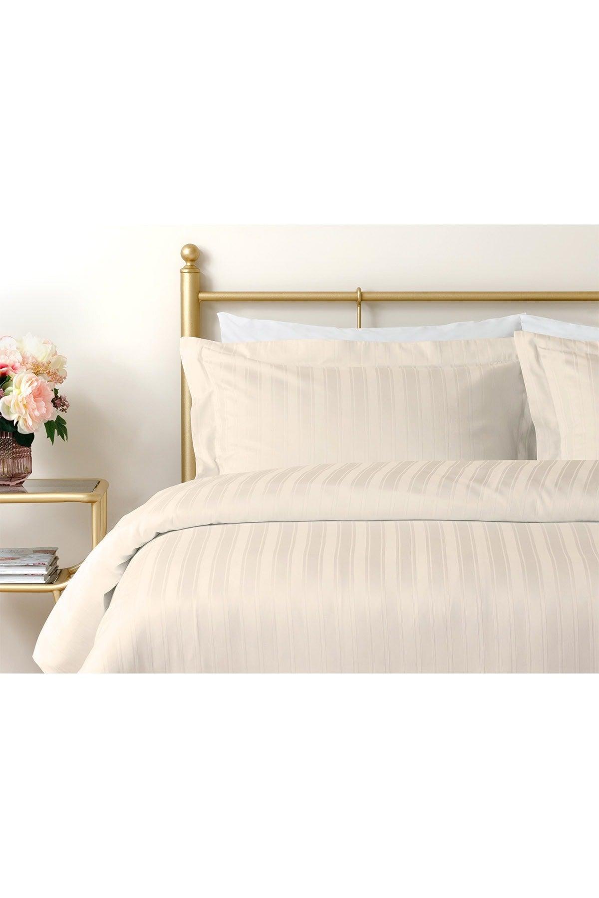 Lior Striped Cotton Satin King Size Duvet Cover Set 240x220 Cm Ivory - Swordslife