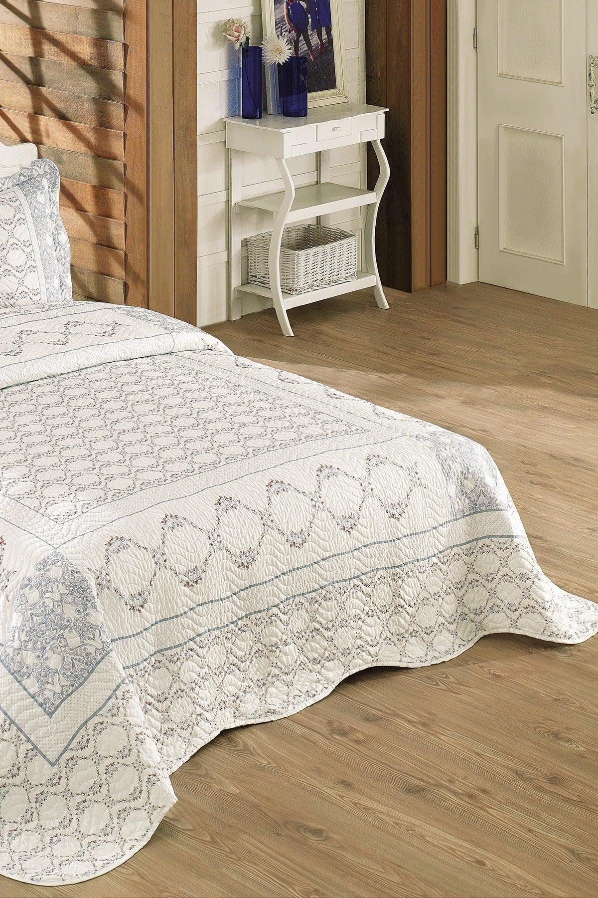 Lisa Double Quilted Bedspread - Swordslife