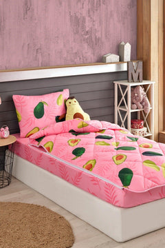 Child-Safe Quilted Bedding Set with Zippered Duvet Cover