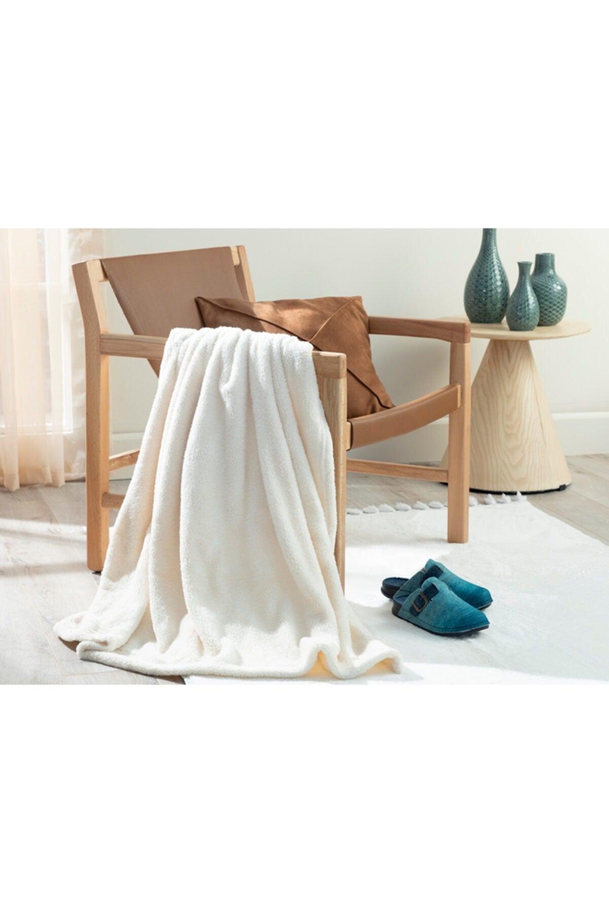 Softy Wellsoft Tv Blanket 120x170 Cm Cream - Swordslife