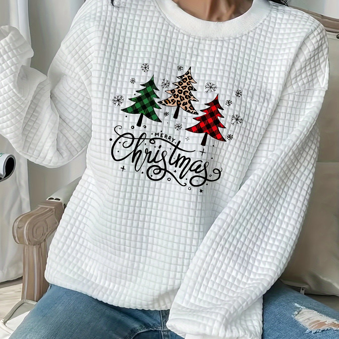 Plus Size Christmas-Themed Oversized Pullover Sweatshirt for Women