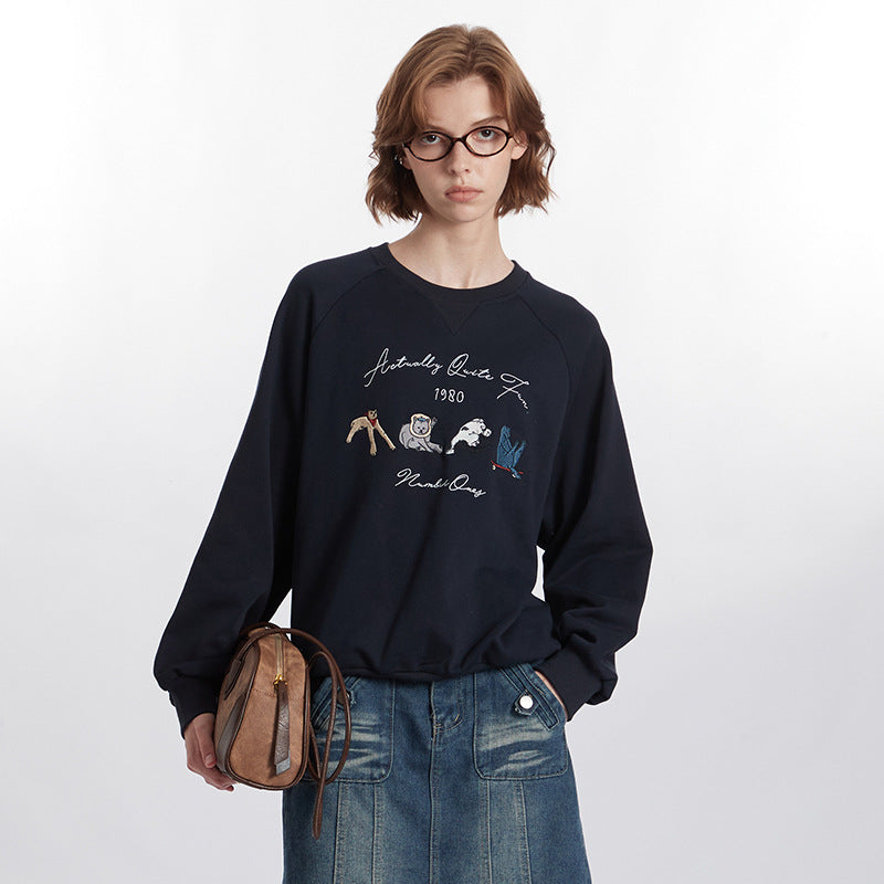 Retro Embroidered Round Neck Loose Long Sleeve Sweater