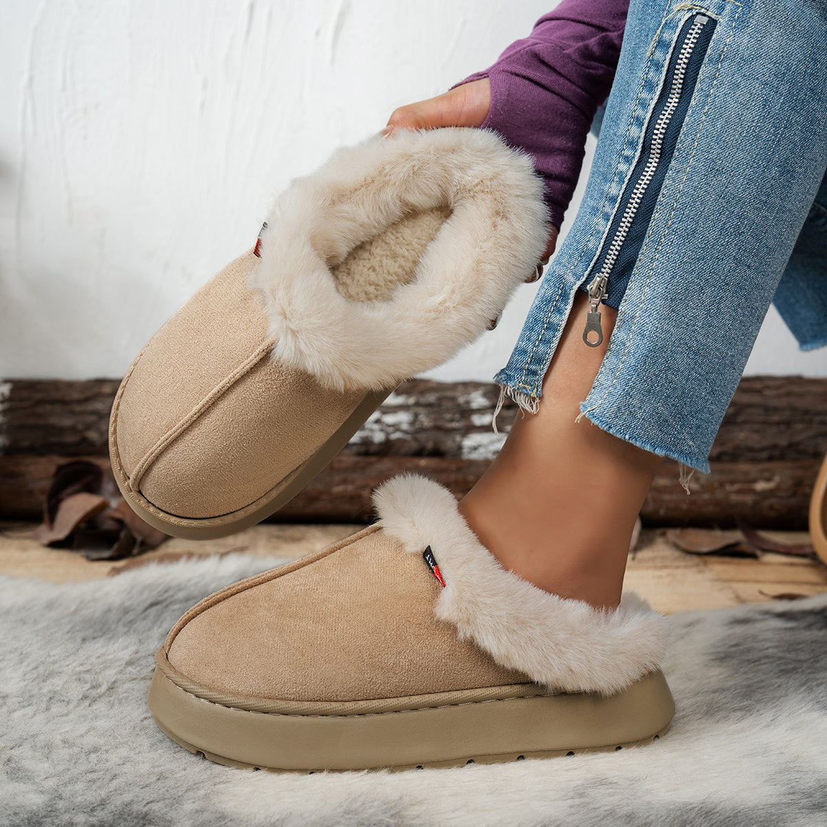 Thickened Plush Home Slippers – Multi‑Color, Lightweight, Warm Indoor Slippers