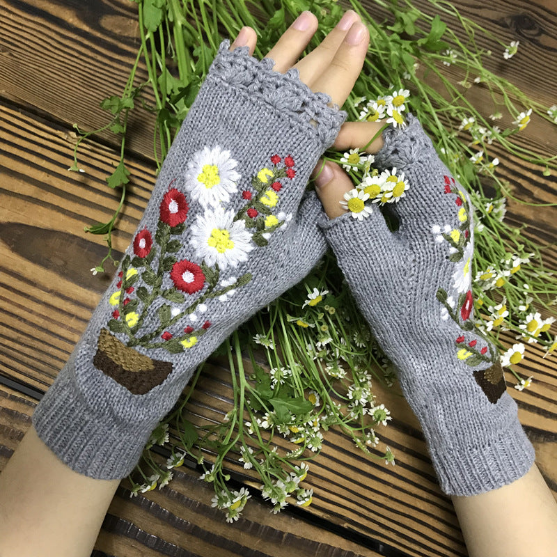 Warm Women's Knitted Gloves - Long Finger Tips
