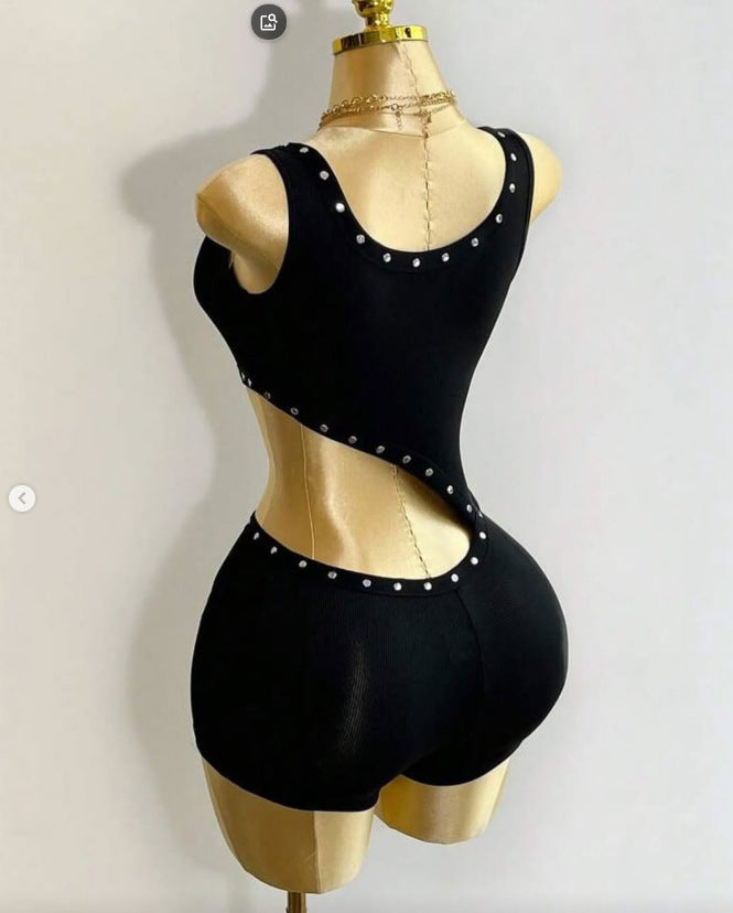 Chic Ribbed Sleeveless Romper & T-Shirt Set